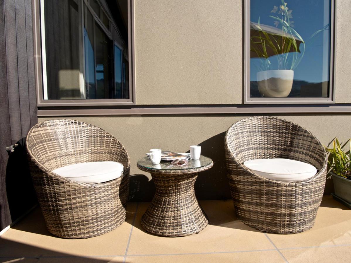 Kotare Point Paradise - Akaroa Holiday Home Екстериор снимка